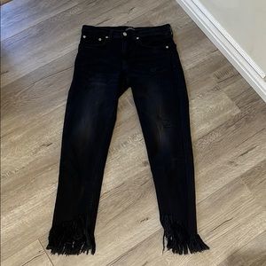 ZARA BLACK DISTRESSED JEANS